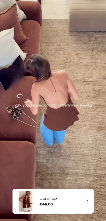 Auto-playing video feed